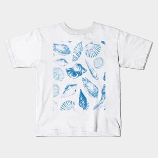 Seamless pattern with various sea shells Kids T-Shirt